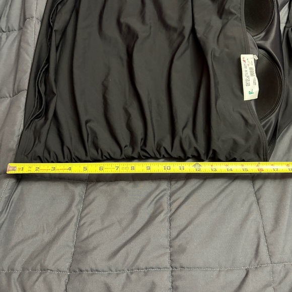 Land's End Square Neck Halter Tankini Swimsuit Top - Size: 16L - Picture 15 of 16